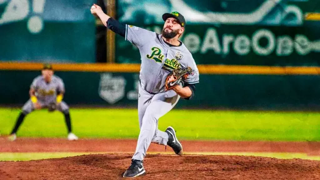 Pericos reforzará a Leones de Yucatán en la Baseball Champions League.