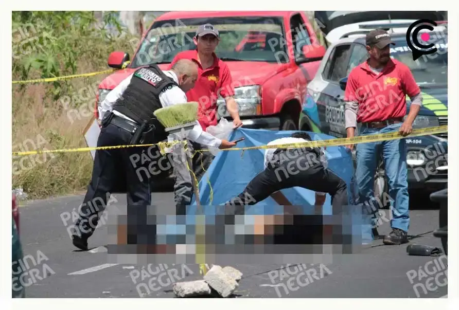 Automovilista murió al salir proyectado de una camioneta que volcó en Puebla
