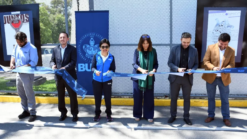 Inauguran exposición colectiva “Cuenta conmigo, carteles vs suicidio”