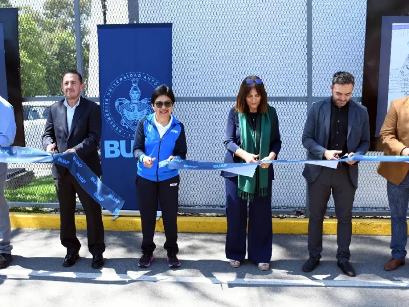 Inauguran exposición colectiva “Cuenta conmigo, carteles vs suicidio”