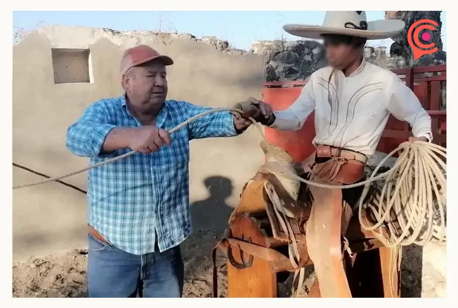 Lienzo Charro Puebla da clases a niños para conservar el deporte nacional