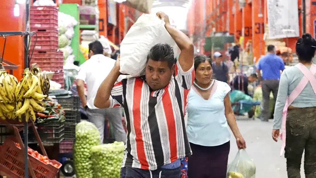 Mercados y Central de Abasto de Puebla estarán a cargo de la SEGOM