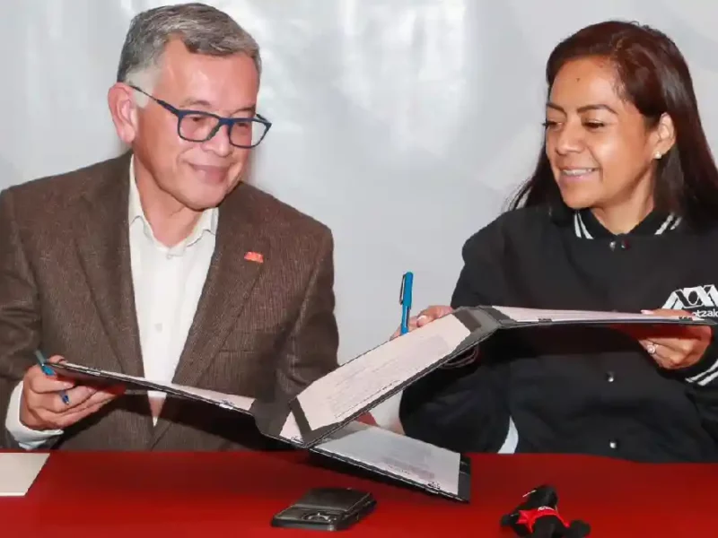 Ariadna Ayala firma convenio con la Universidad Autónoma Metropolitana en beneficio de las y los atlixquenses