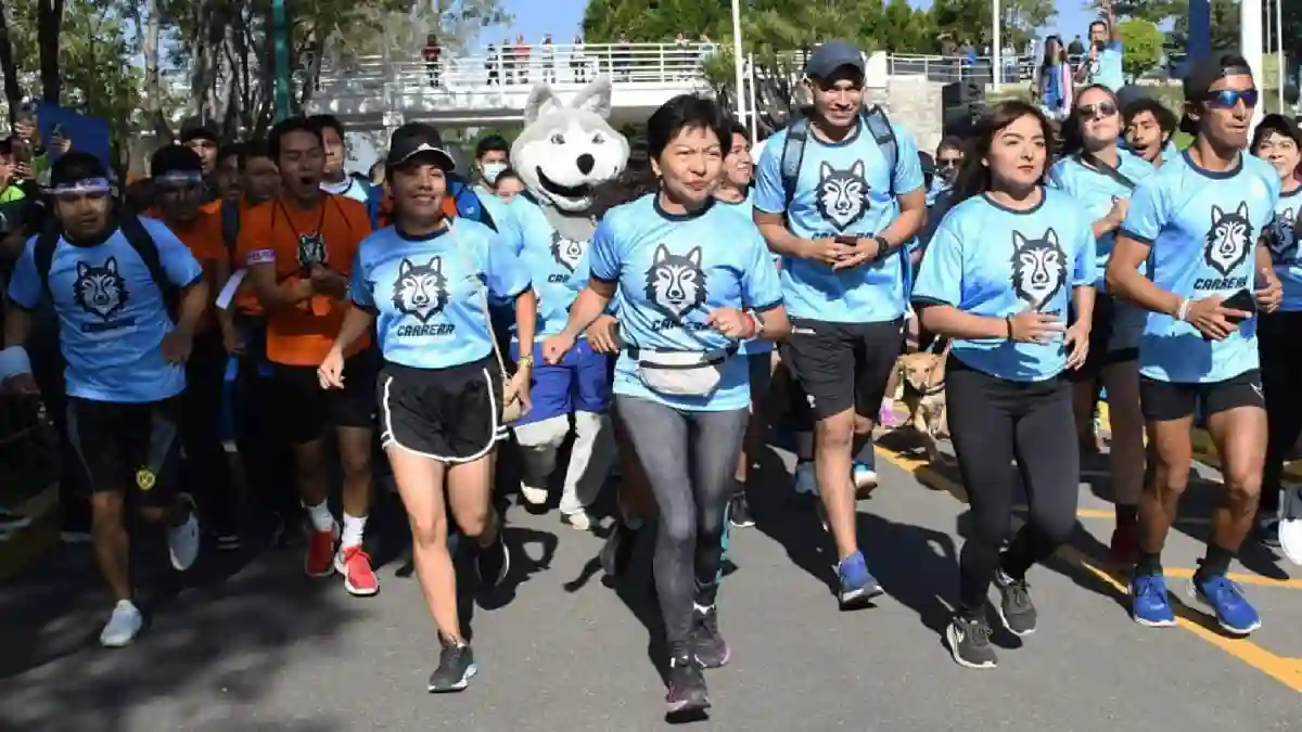 Más de 23 mil estudiantes participaron en la Carrera Universitaria de la BUAP