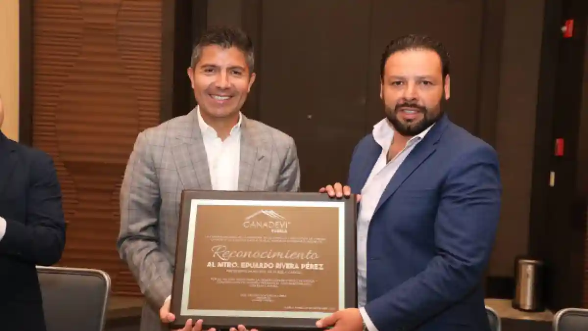 Ayuntamiento de Puebla y CANADEVI refrendan su compromiso con el desarrollo de viviendas