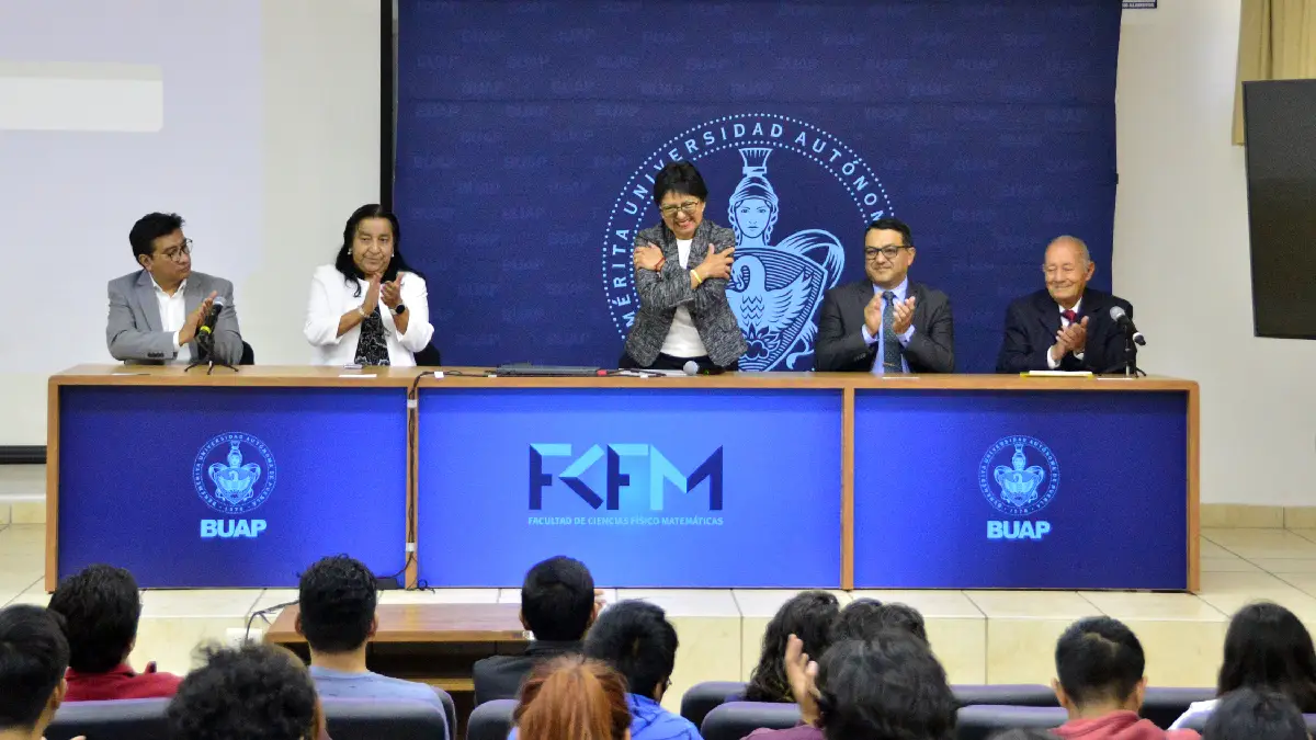 Participa la Rectora María Lilia Cedillo Ramírez en el XI Encuentro de Ciencias Luis Rivera Terrazas