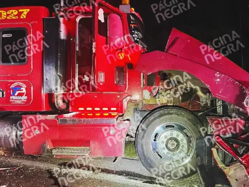 Choque frontal deja dos personas muerta y dos heridas en San Salvador El Seco