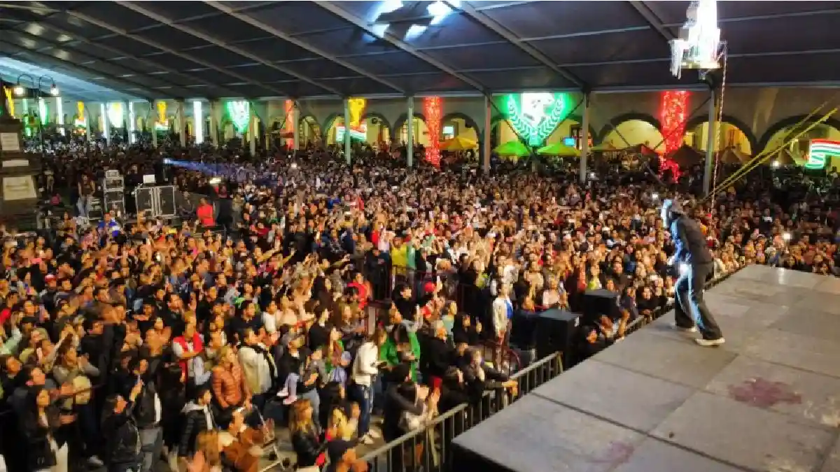 Reyli Barba hizo cantar a 11 mil personas en la Feria Cholula 2023