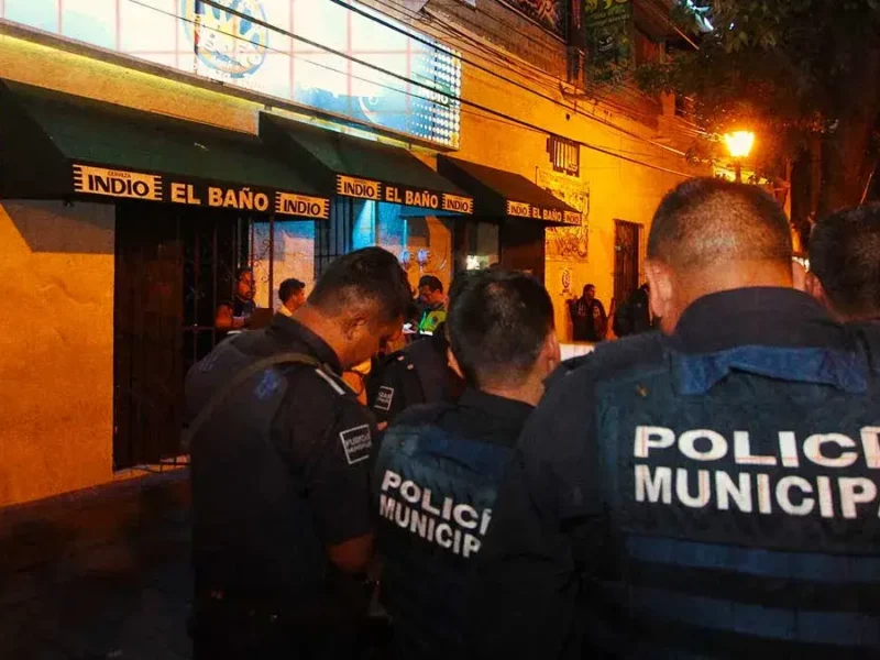 Tras riñas en bares de Puebla SEGOB analiza modificar horarios de cierre
