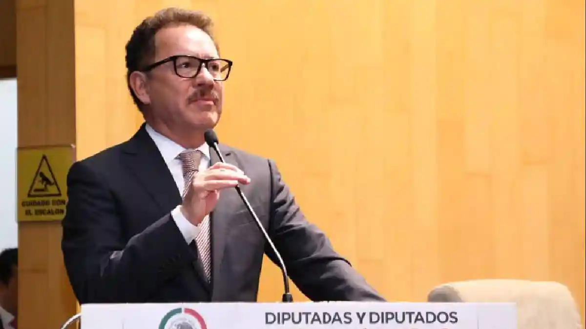 Alistan en San Lázaro discusión sobre jornada laboral; parlamentos abiertos inician el próximo lunes, adelantó Ignacio Mier