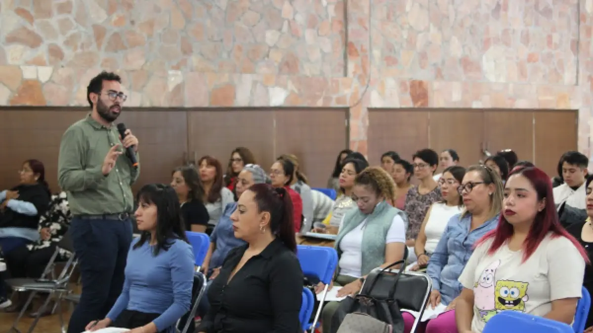 Bienestar municipal da capacitación en primeros auxilios psicológicos en estancias infantiles