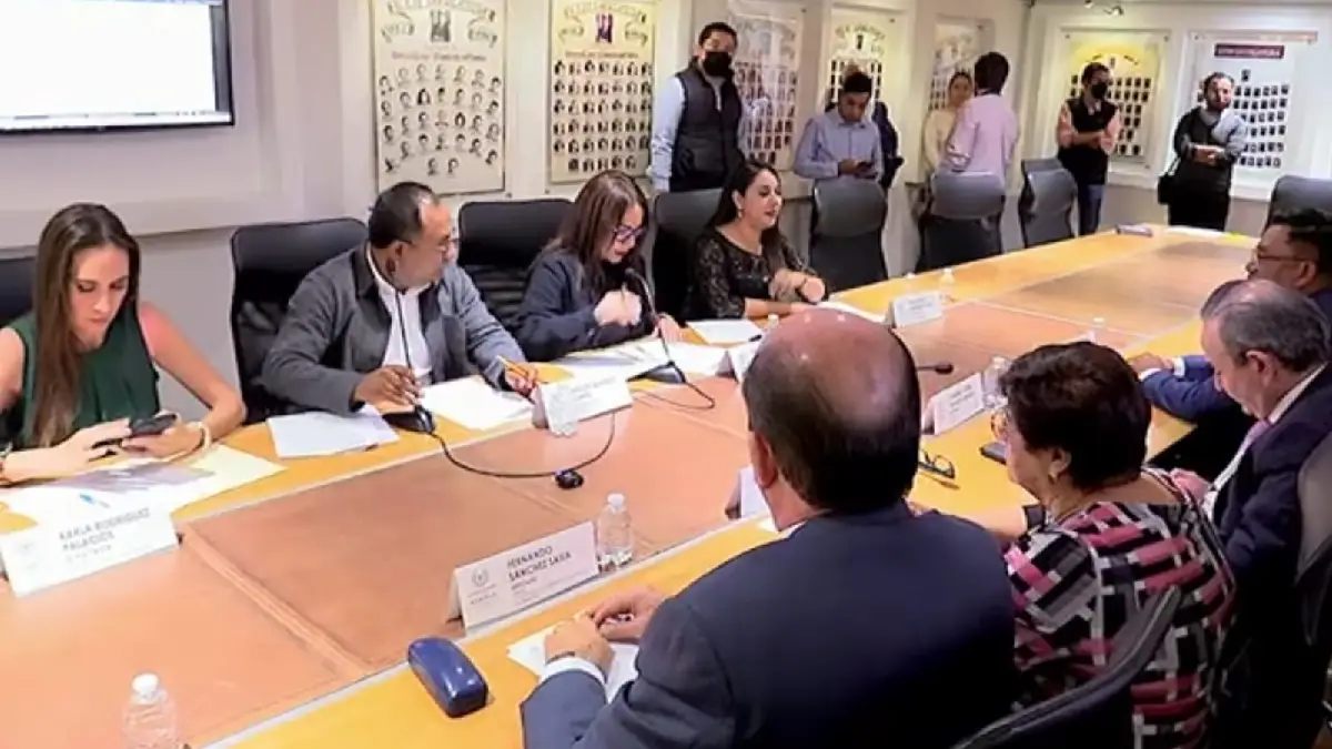 Aprueban Comisiones exhorto para que municipios transmitan sesiones de Cabildo en plataformas digitales