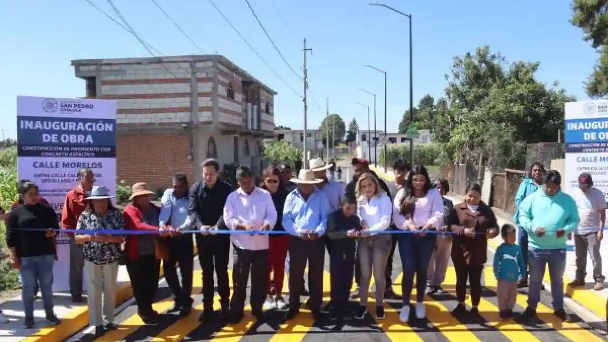 Entrega Paola Angon pavimentación de la Calle Morelos en beneficio de esta y futuras generaciones
