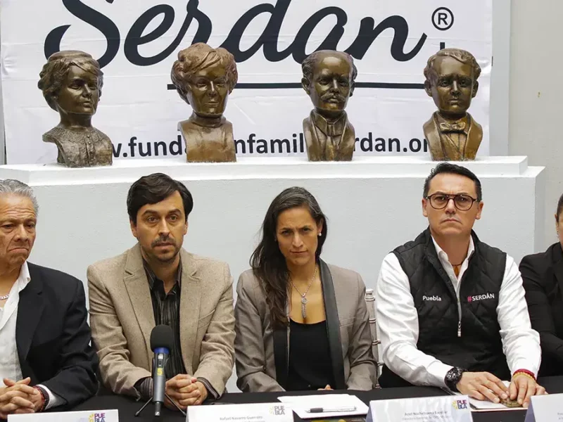 Presentan convocatoria para Medalla Carmen Serdán; de esto trata