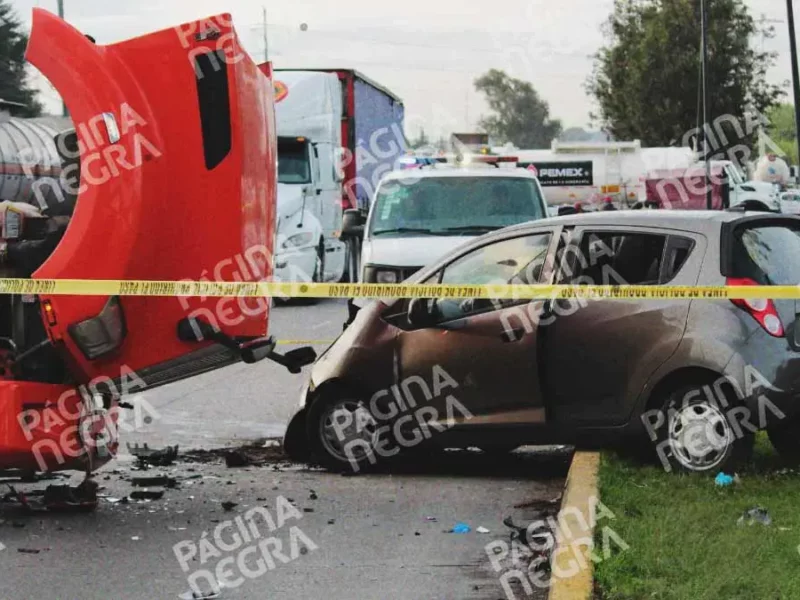 Automovilista muere prensado en el Parque Industrial Puebla 2000