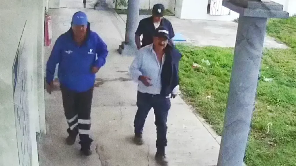 Encuentran con vida al activista Carlos Rodríguez Leal en Puebla