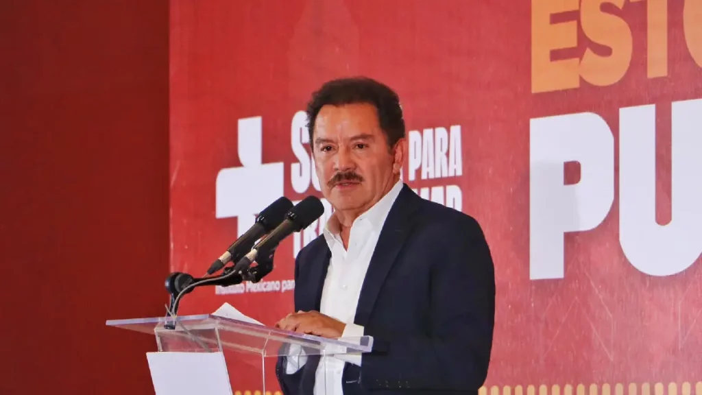 Vamos firmes pero sin soberbia, con humildad y convencidos que somos leales a Puebla: Nacho Mier