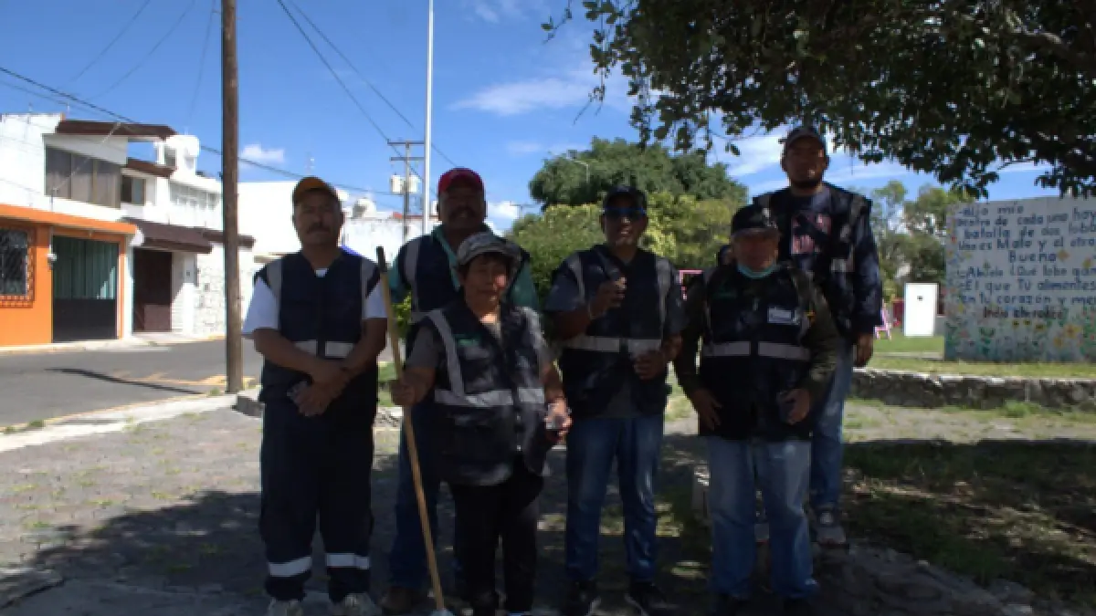 OOSL y recicladores voluntarios suman esfuerzos para mantener limpia la ciudad de Puebla