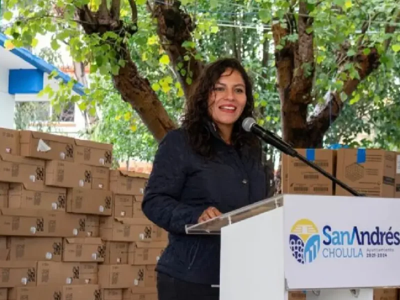 Derivado del trabajo coordinado con el Gobierno del Estado, el DIF de San Andrés Cholula entregó desayunos escolares en su modalidad fríos
