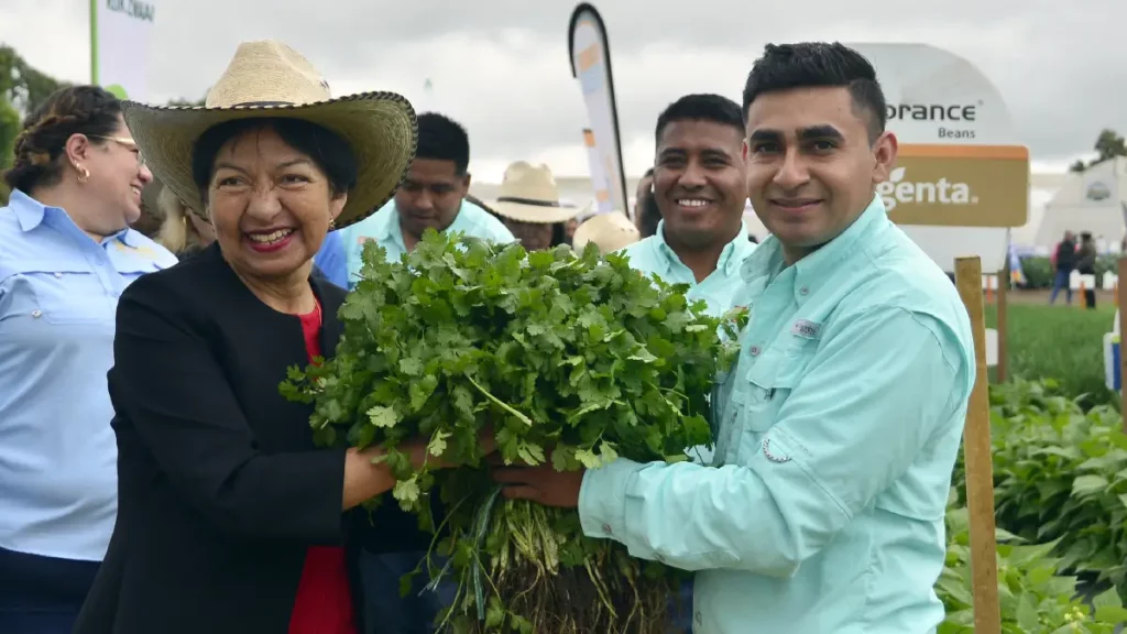 Inaugura la Rectora María Lilia Cedillo Ramírez la 15 Expo Hortícola Puebla BUAP 2023