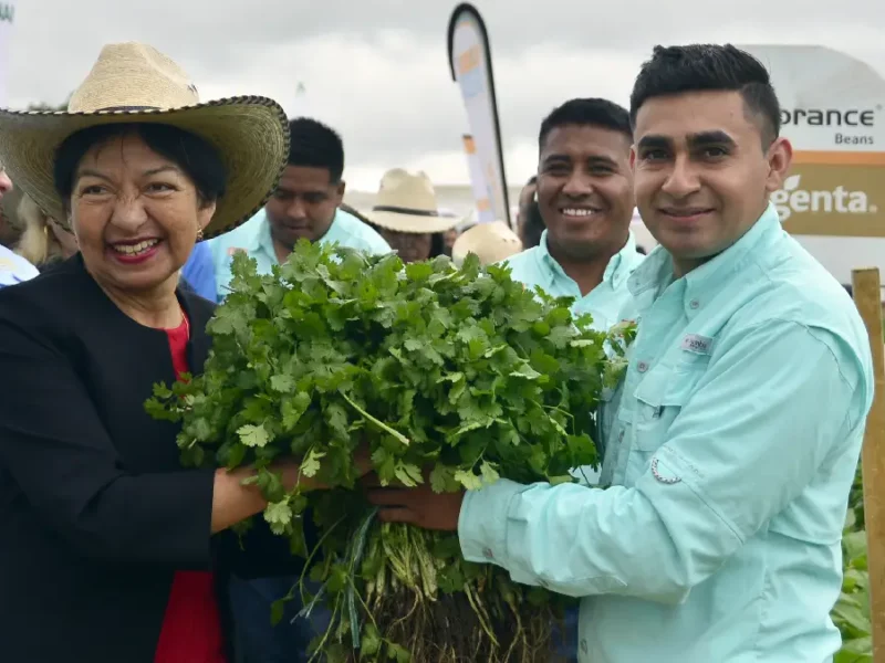 Inaugura la Rectora María Lilia Cedillo Ramírez la 15 Expo Hortícola Puebla BUAP 2023