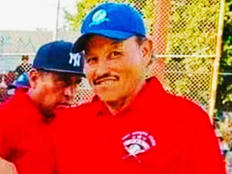 Fallece arbitro de béisbol antes de arrancar un partido en Atlixco