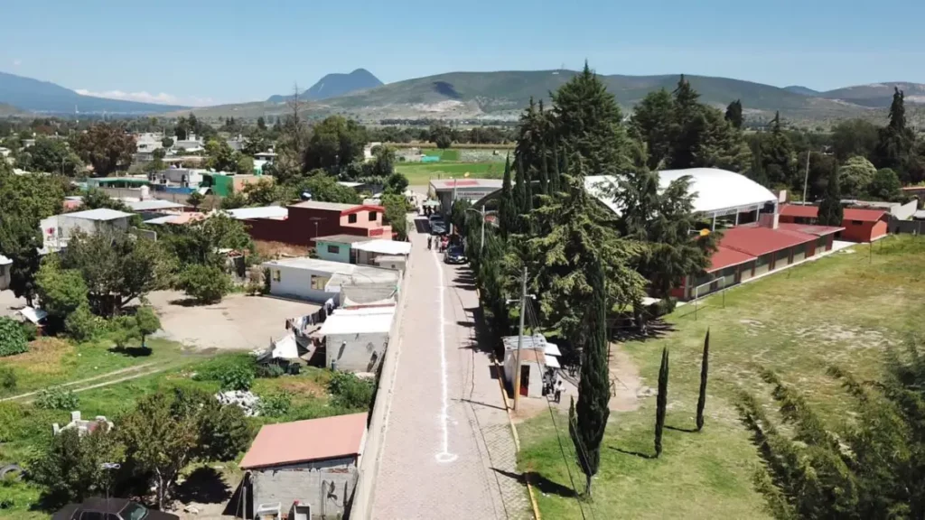 Huerta Espinoza inicia más obras de infraestructura en las juntas auxiliares de Tepeaca