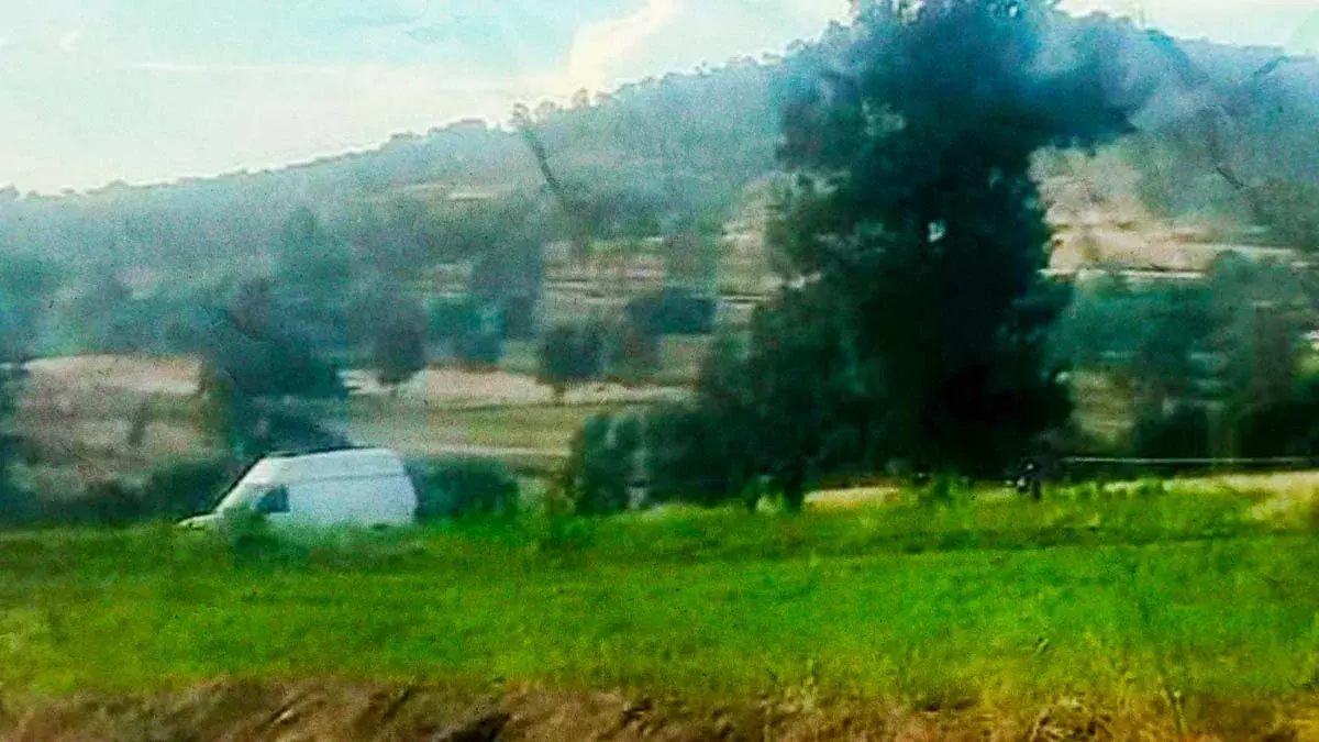 Encuentran cadáver embolsado y atado en Texmelucan