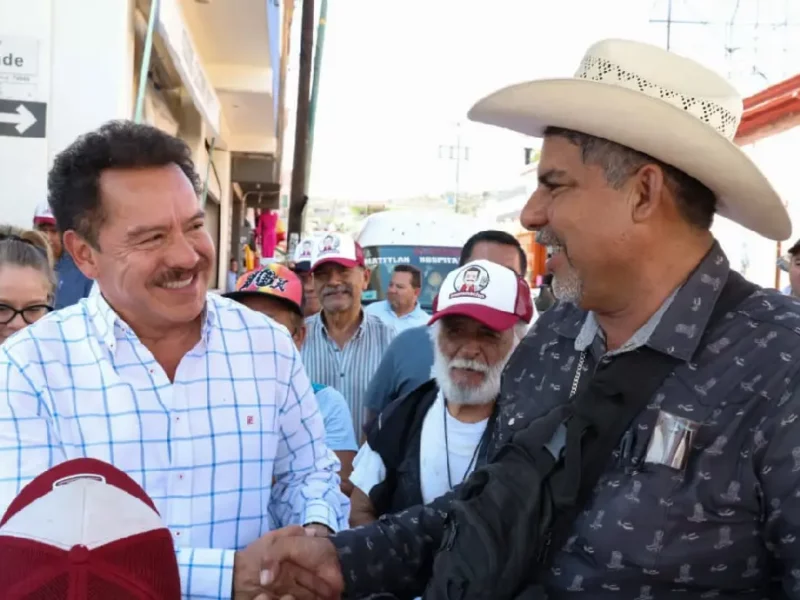 En Acatlán de Osorio, Nacho Mier recibe respaldo de la población