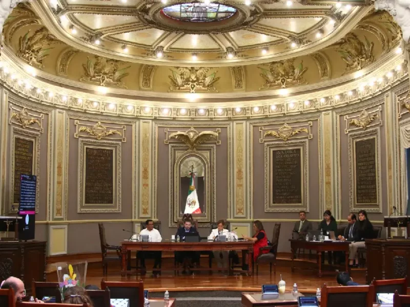 Avala Congreso del Estado reformas para que los Servicios de Salud cuenten con Unidades Administrativas