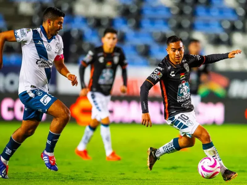 Pachuca deja ir vivo al Club Puebla en la Jornada 14 del Apertura 2023
