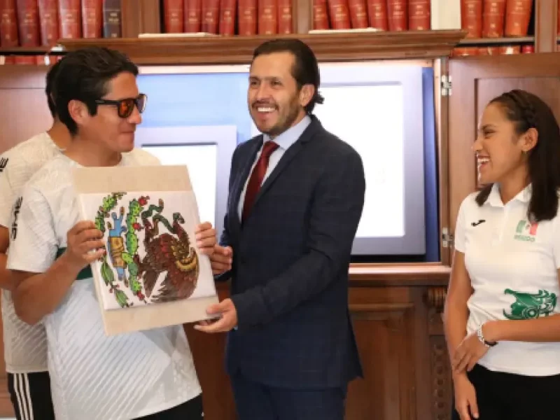 Gobierno Municipal abandera a atletas poblanos que participarán en los Parapanamericanos 2023