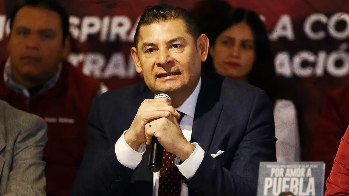 Alejandro Armenta pide premios de consolación para perdedores de encuesta