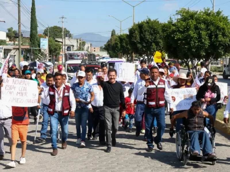Recibe Nacho Mier respaldo popular de Acatzingo