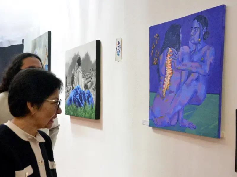 Inaugura Rectora María Lilia Cedillo Ramírez la exposición “El oleaje, las formas del arte”