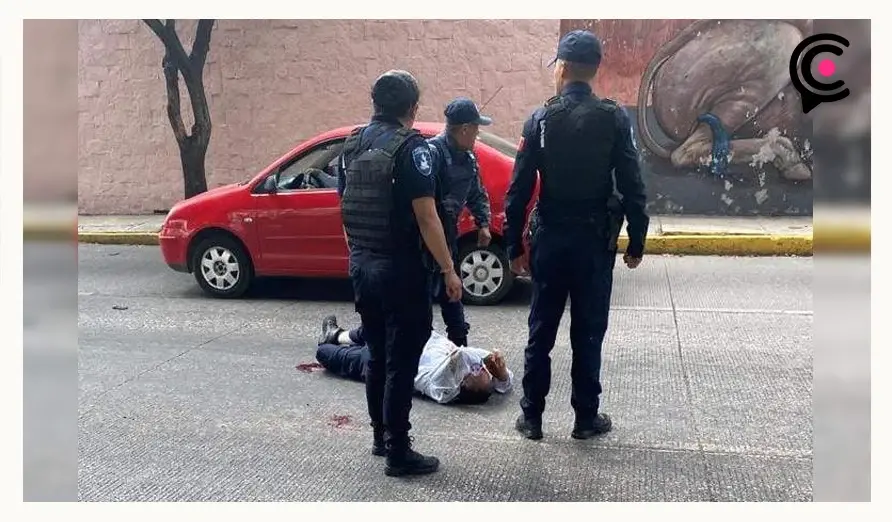 Adulto mayor muere tras ser atropellado por una patrulla estatal de Puebla