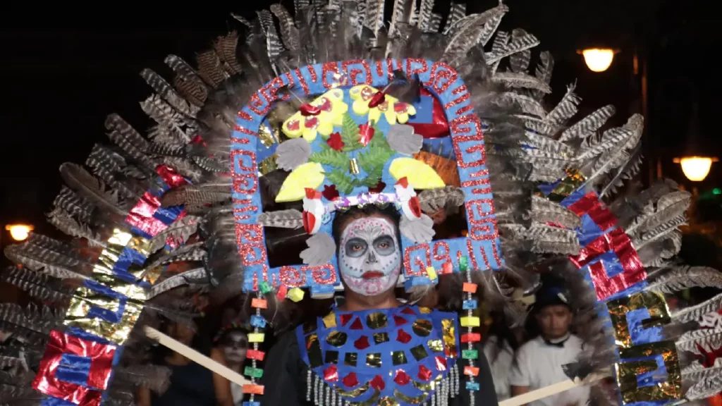 Atlixco se llena de magia y color con el desfile de calaveras en el marco de valle de catrinas
