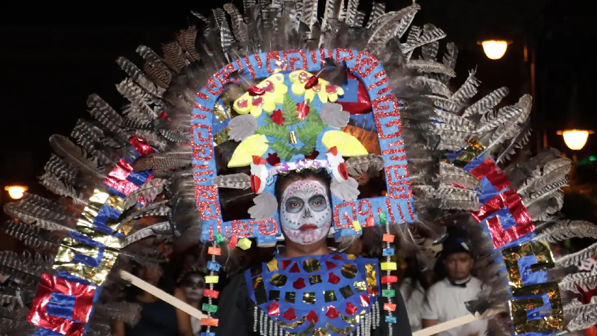 Atlixco se llena de magia y color con el desfile de calaveras en el marco de valle de catrinas