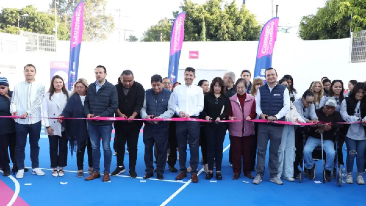 Ayuntamiento de Puebla inaugura Ayuntamiento de Puebla inaugura Ayuntamiento de Puebla inaugura rehabilitación del deportivo Las Aves