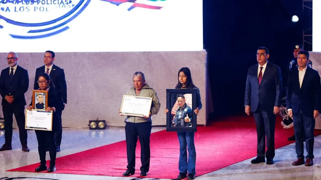 Juan Pablo y Ramiro, ellos son los policías fallecidos homenajeados en “Puebla Agradece”