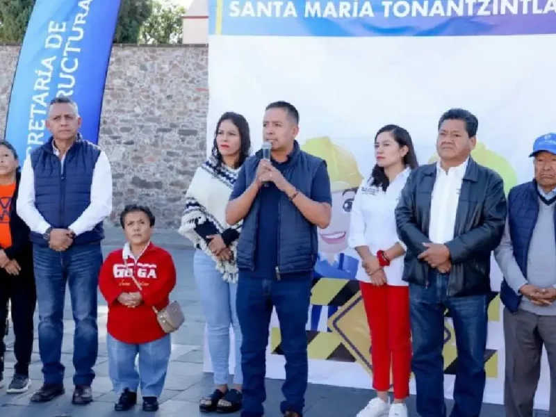 Inicia Mundo Tlatehui rehabilitación del primer cuadro de Santa María Tonantzintla