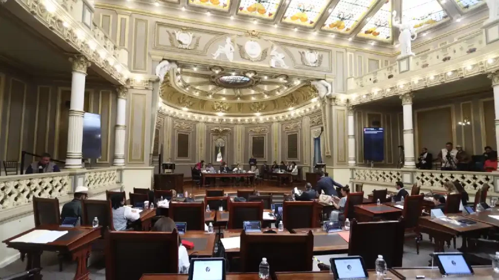 Presentan en el Congreso del Estado iniciativa para incrementar sanciones por ciberacoso