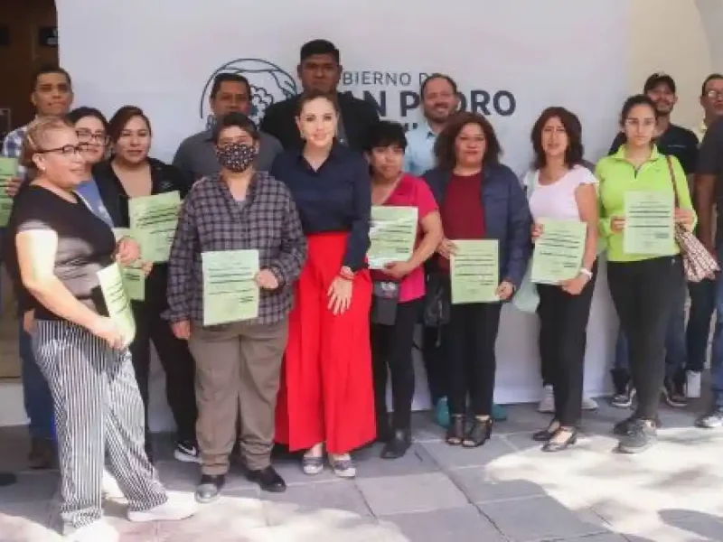 Paola Angon continúa brindando facilidades a los comercios y atención a las familias