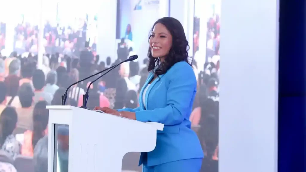 Rinde Lupita Cuautle el Segundo Informe de Actividades al frente del Sistema Municipal DIF