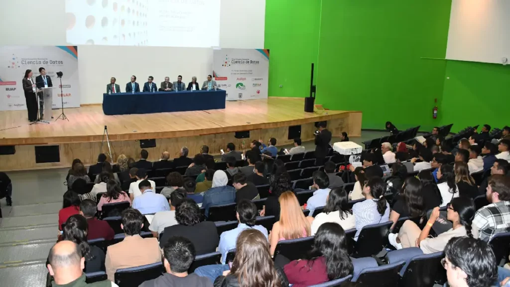 Inauguran el Primer Encuentro Nacional de Ciencia de Datos 2023