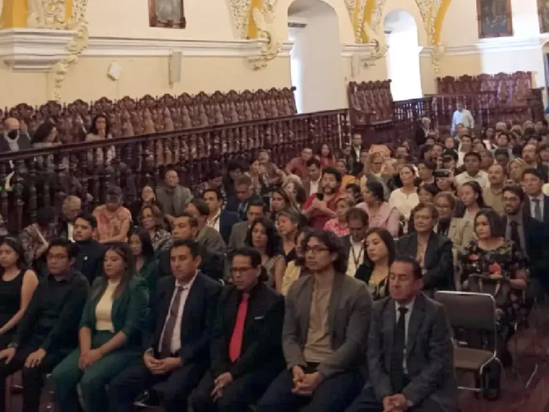 Premia BUAP a las mejores tesis de posgrado