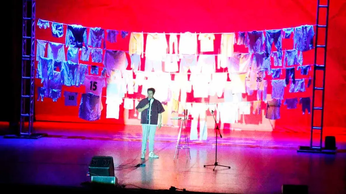 Daniel Sosa logra lleno total en el teatro del CCU, Puebla