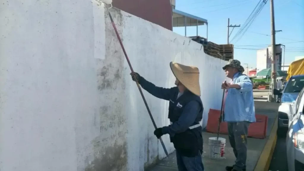 Ayuntamiento de Puebla fomenta mejoramiento de imagen urbana en la Central de Abasto
