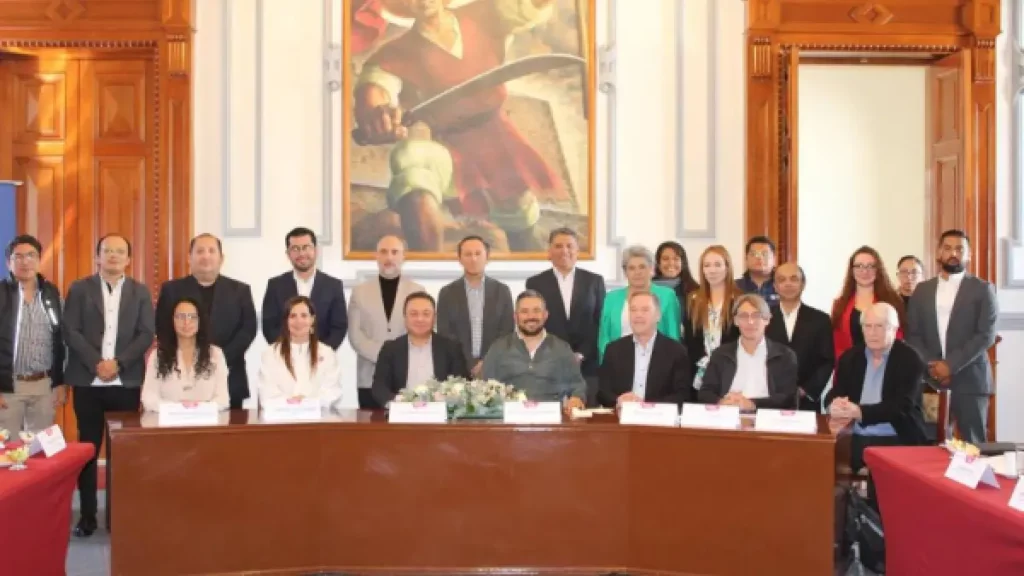 Puebla presenta proyecto de 'Caminabilidad' del Centro Histórico a la OCPM