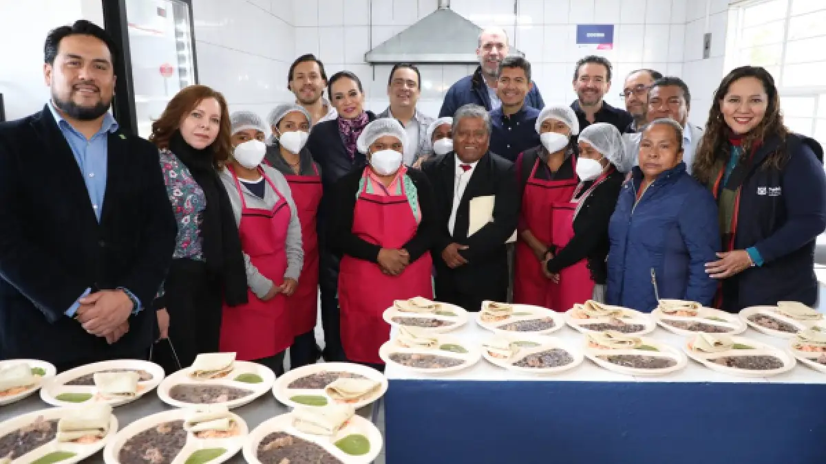 Inicia SMDIF dignificación de desayunadores en la capital poblana